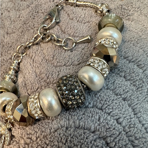 🌼Silver Charm Bracelet with Beads and Intricate Spacers - Picture 2 of 3